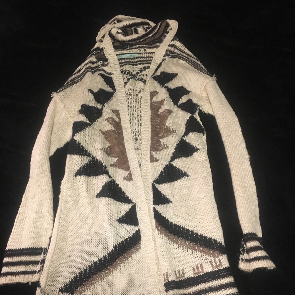 Cardigan  Maurice’s